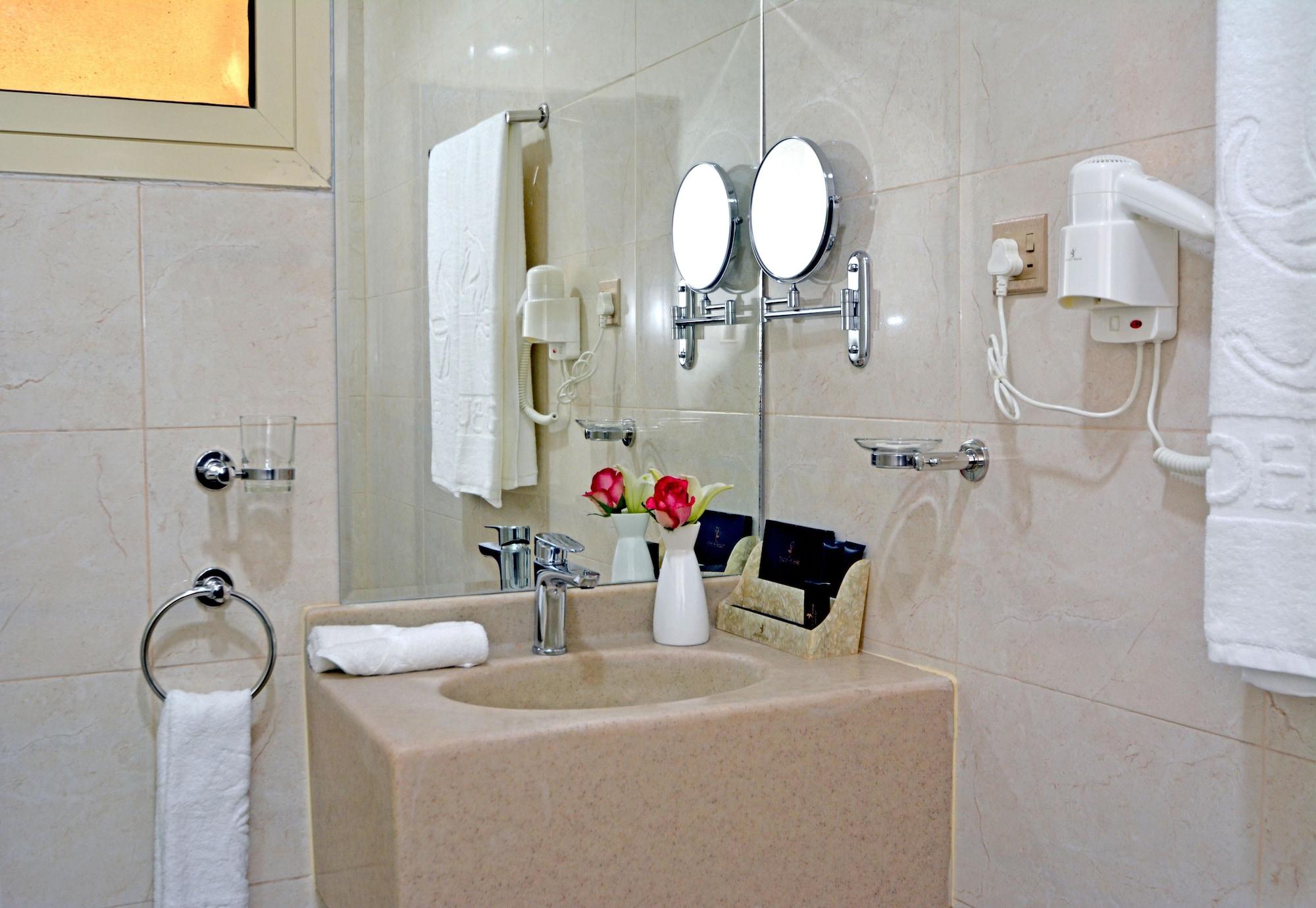 Golden Bujari Alulaya Hotel Al Khobar Exteriör bild