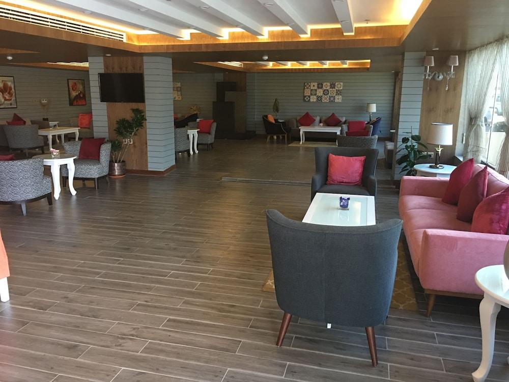 Golden Bujari Alulaya Hotel Al Khobar Exteriör bild