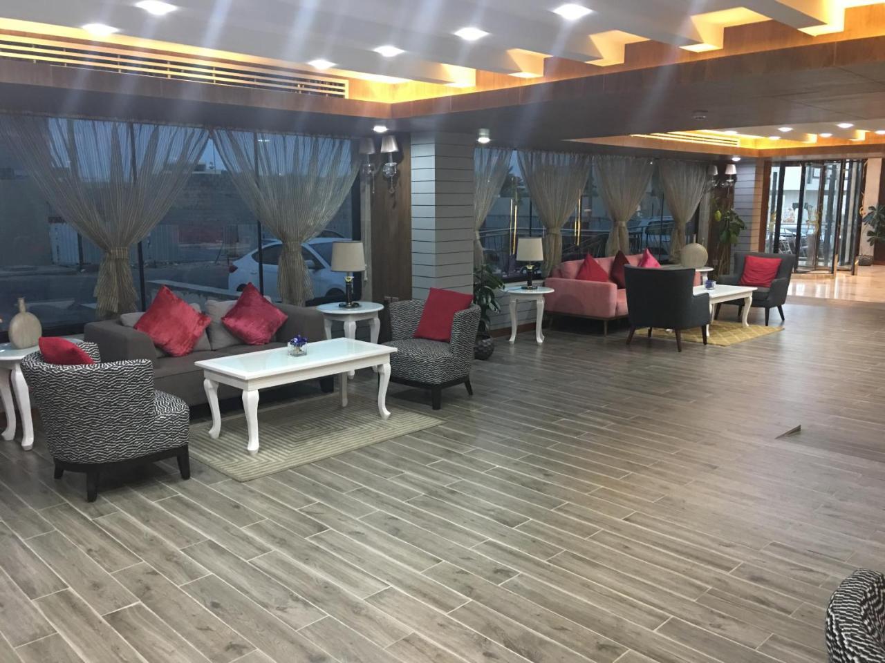 Golden Bujari Alulaya Hotel Al Khobar Exteriör bild